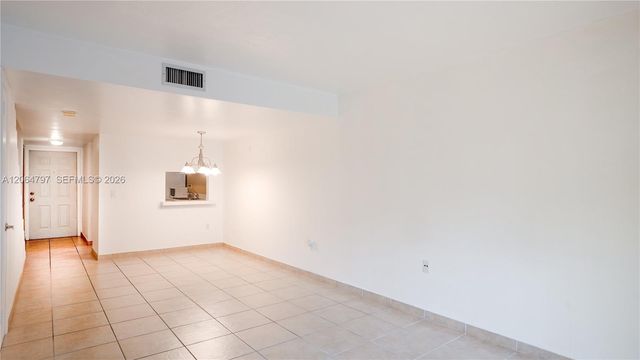 4600 SW 67th Ave 243, Miami, FL 33155