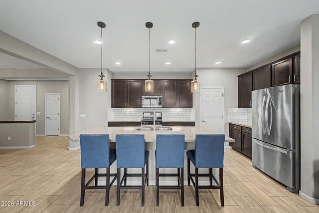 12117 W DESERT MOON Way, Peoria, AZ 85383