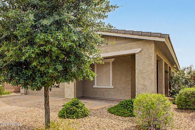 12117 W DESERT MOON Way, Peoria, AZ 85383