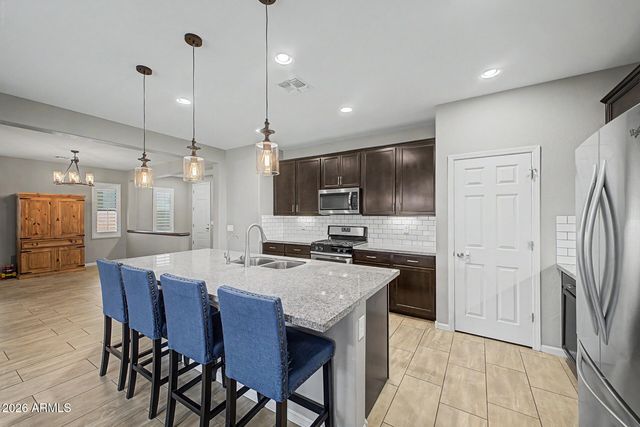 12117 W DESERT MOON Way, Peoria, AZ 85383
