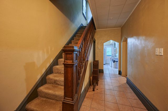 3038 Provost ROAD, Whitehall, PA 15227
