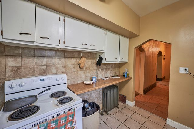 3038 Provost ROAD, Whitehall, PA 15227