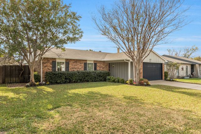 5652 Phelps Street, The Colony, TX 75056