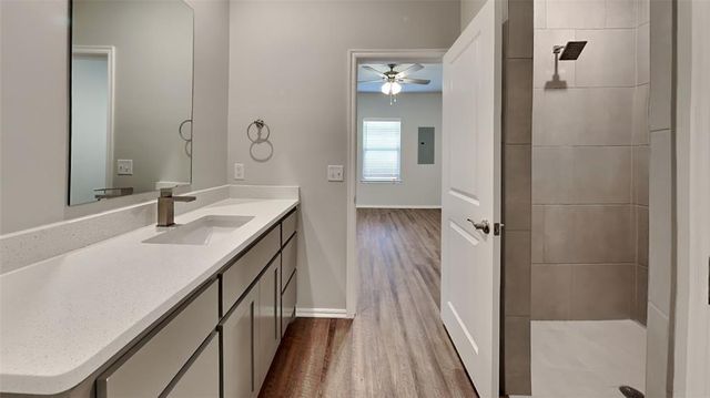 9340 NW 125th Street, Yukon, OK 73099