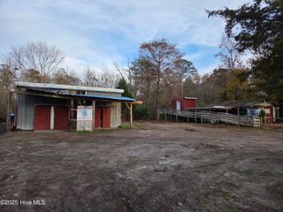 323 E Chatham Street, Newport, NC 28570