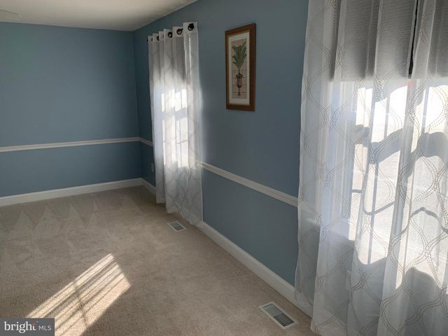 12278 DAPPLE GRAY CT, Woodbridge, VA 22192