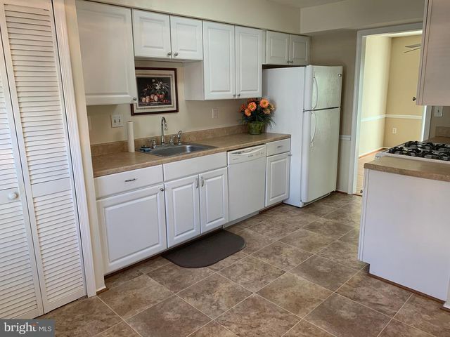 12278 DAPPLE GRAY CT, Woodbridge, VA 22192