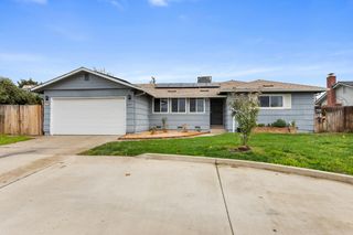 2701 Zinfandel Dr, Rancho Cordova, CA 95670