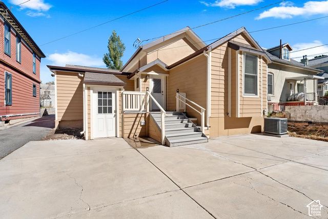136 E 3RD AVE, Salt Lake City, UT 84103
