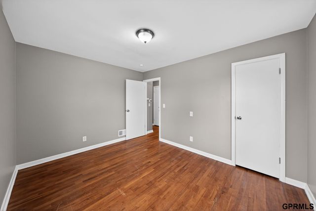 4121 Maple Street, Omaha, NE 68111