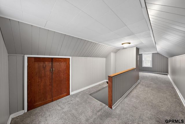 4121 Maple Street, Omaha, NE 68111