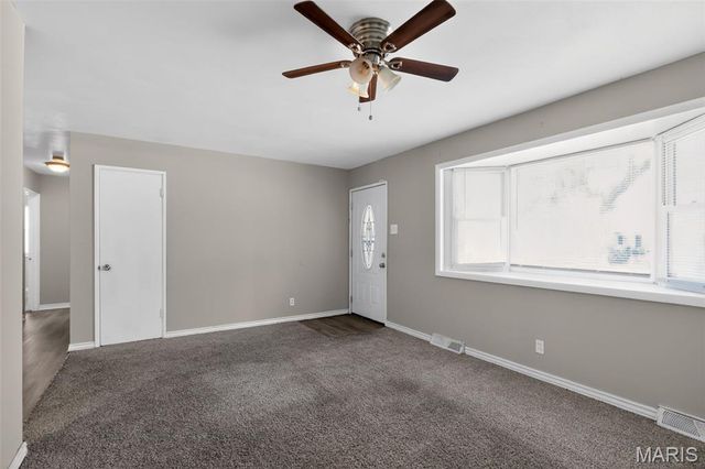 504 Topaz Avenue, St Louis, MO 63137