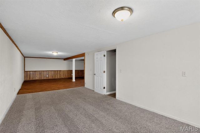 504 Topaz Avenue, St Louis, MO 63137