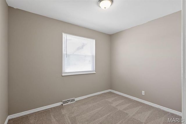 504 Topaz Avenue, St Louis, MO 63137