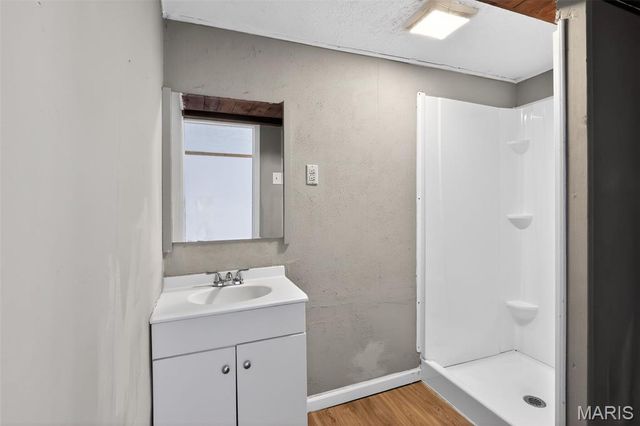504 Topaz Avenue, St Louis, MO 63137