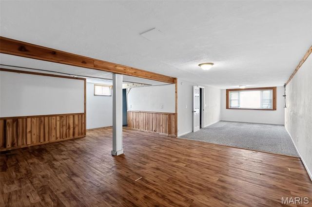 504 Topaz Avenue, St Louis, MO 63137