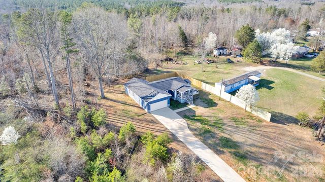 907 Carpenters Grove Church Road, Lawndale, NC 28090