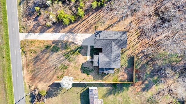 907 Carpenters Grove Church Road, Lawndale, NC 28090