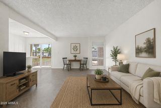 1701 W TUCKEY Lane 236, Phoenix, AZ 85015