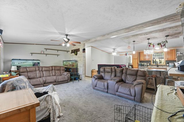 995 E 625, Fremont, IN 46737