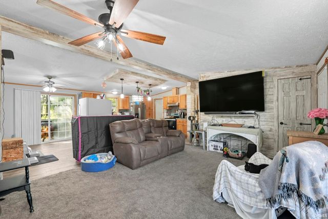 995 E 625, Fremont, IN 46737