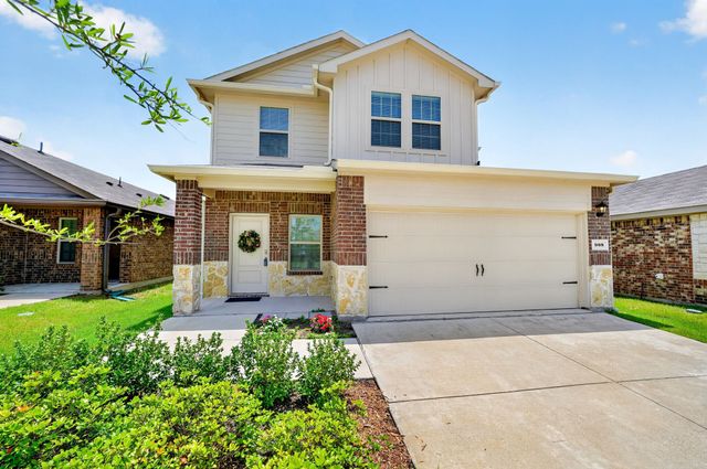 908 Hay Loft Lane, Royse City, TX 75189