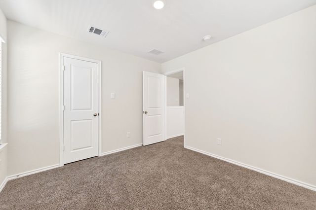 908 Hay Loft Lane, Royse City, TX 75189