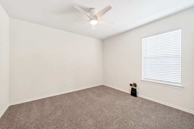 908 Hay Loft Lane, Royse City, TX 75189