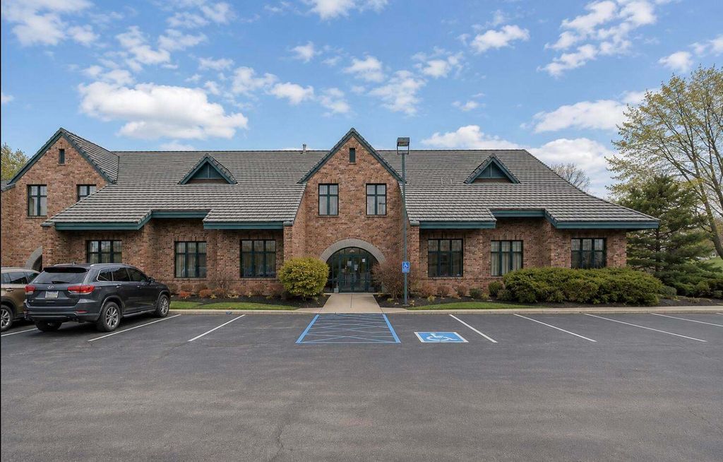 260 E 90th Drive, Merrillville, IN 46410 — exterior
