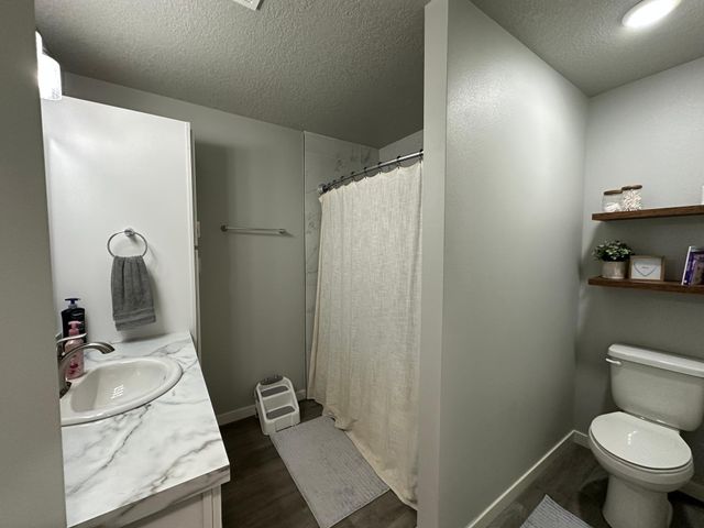 2103 52nd Street S, Fargo, ND 58103