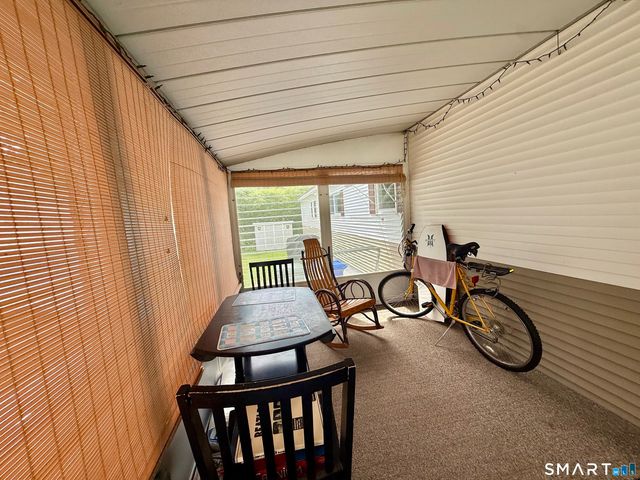 14 Arapaho Drive, East Hartford, CT 06118