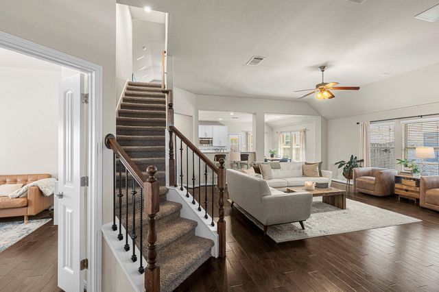 194 Sugar CRK, Buda, TX 78610