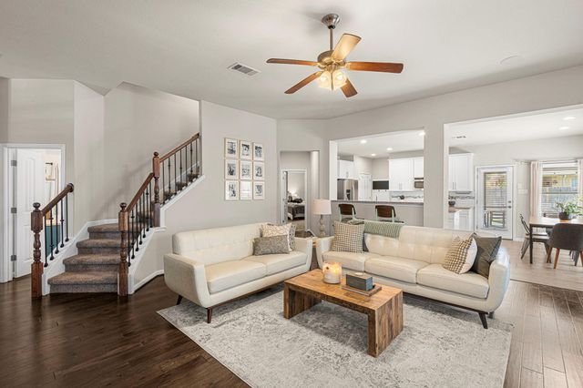 194 Sugar CRK, Buda, TX 78610