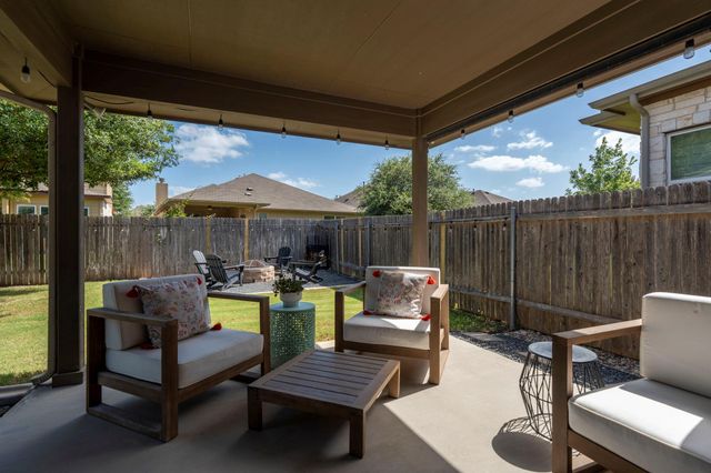 194 Sugar CRK, Buda, TX 78610