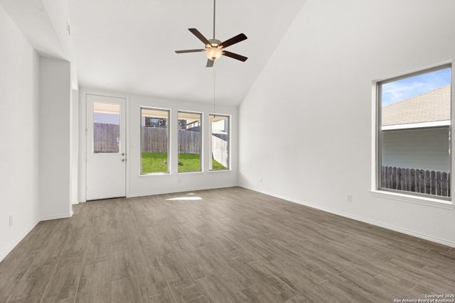 2629 White Willow, San Antonio, TX 78245