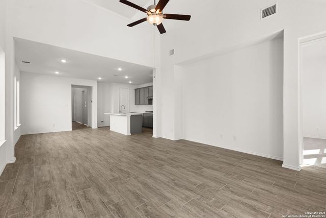 2629 White Willow, San Antonio, TX 78245