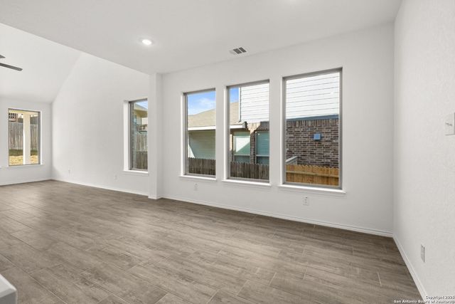 2629 White Willow, San Antonio, TX 78245