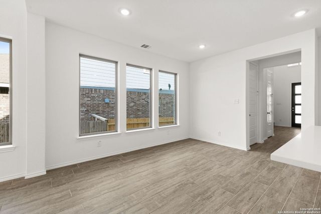 2629 White Willow, San Antonio, TX 78245