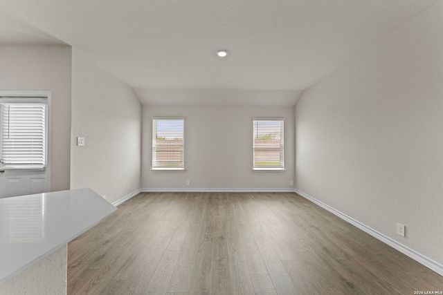 321 Singing Valley, Cibolo, TX 78108