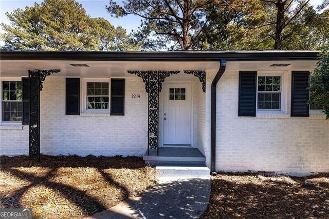1914 Derrill Drive, Decatur, GA 30032
