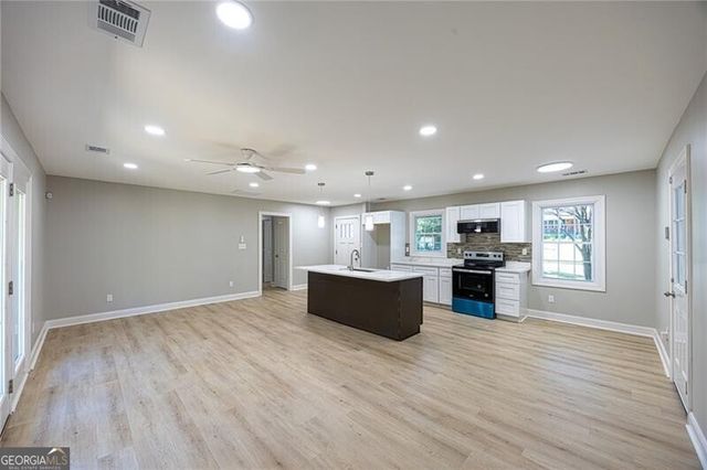1914 Derrill Drive, Decatur, GA 30032