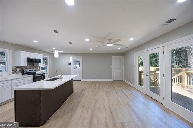 1914 Derrill Drive, Decatur, GA 30032