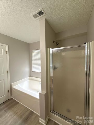 432 McGinn Grove Drive, Charlotte, NC 28216