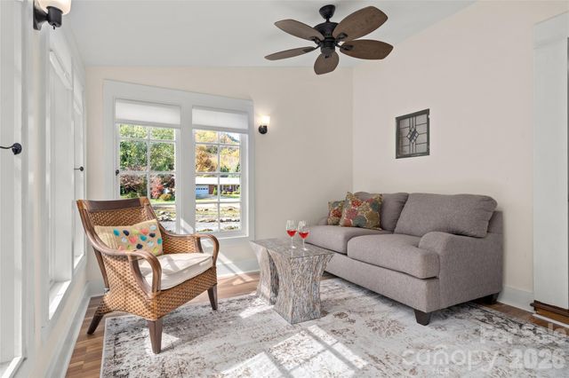 125 Timberline Drive, Maggie Valley, NC 28751
