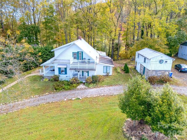 125 Timberline Drive, Maggie Valley, NC 28751