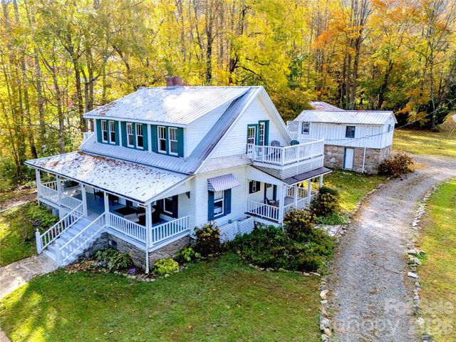 125 Timberline Drive, Maggie Valley, NC 28751