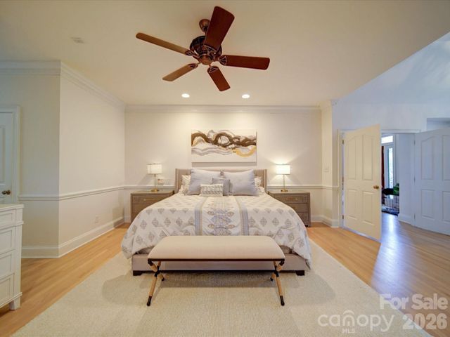 15708 Eagleview Drive, Charlotte, NC 28278
