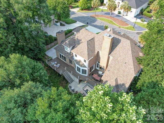 15708 Eagleview Drive, Charlotte, NC 28278