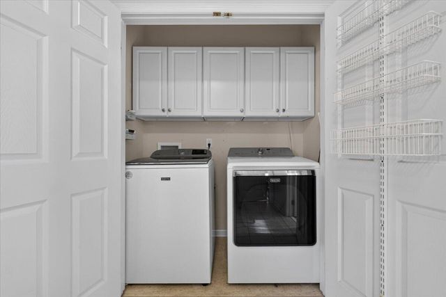 302 Sparkleberry Lane, Ladson, SC 29456