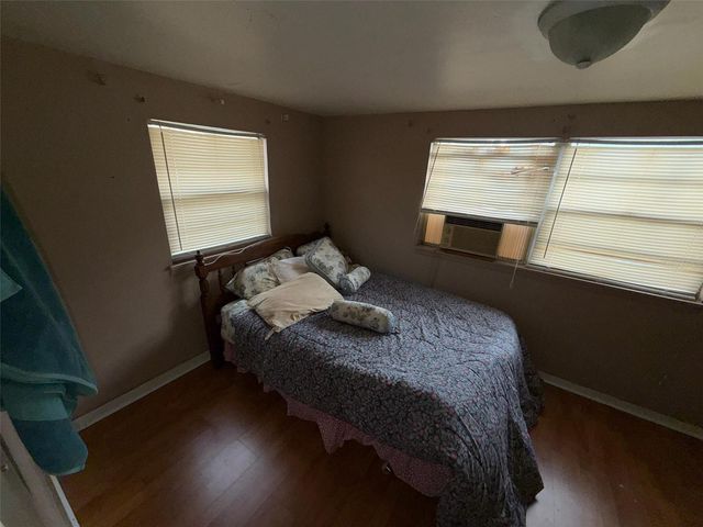 5450 10TH STREET, Zephyrhills, FL 33542